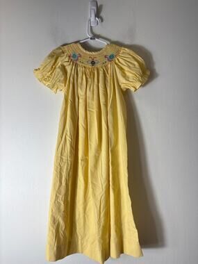 Girls Vintage Be Mine Yellow and Whit check smocked snaio and bee dress Sz 6